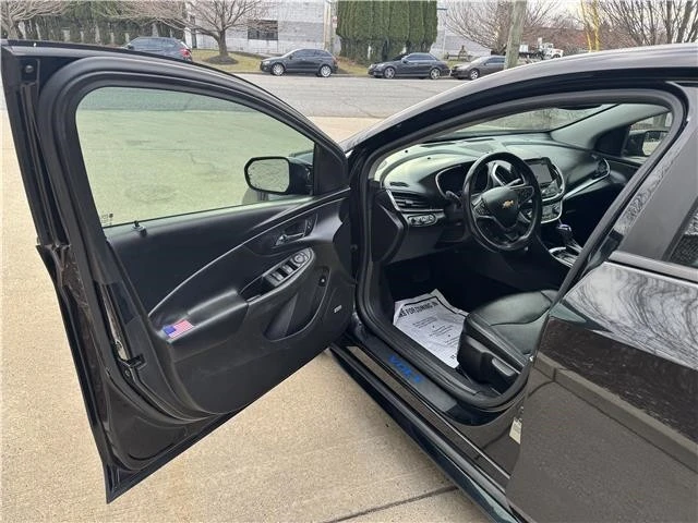 2017 Chevrolet Volt - Image 10 of 21