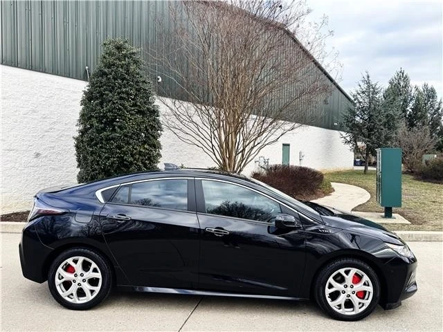 2017 Chevrolet Volt - Image 2 of 21