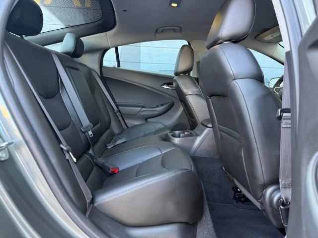 2017 Chevrolet Volt - Image 15 of 21