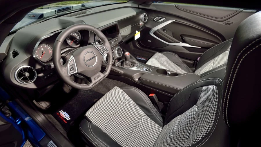 2017 Chevrolet Camaro 6th Gen - Image 4 of 12