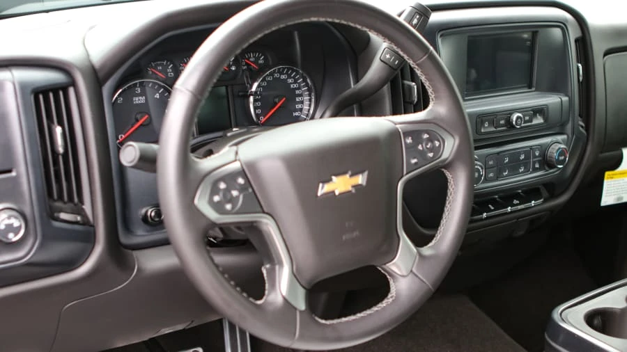 2017 Chevrolet Silverado 3rd Gen - Image 5 of 31