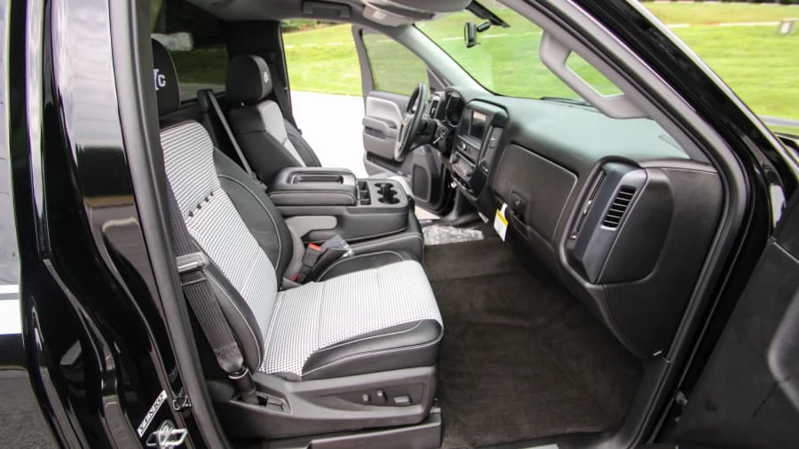 2017 Chevrolet Silverado 3rd Gen - Image 14 of 31