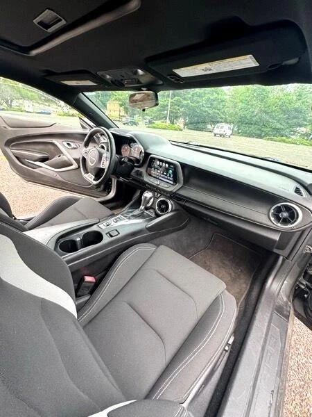 2017 Chevrolet Camaro 6th Gen - Image 12 of 18