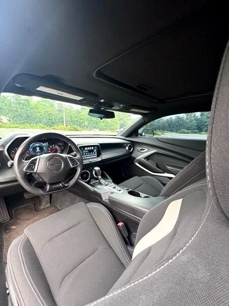 2017 Chevrolet Camaro 6th Gen - Image 10 of 18