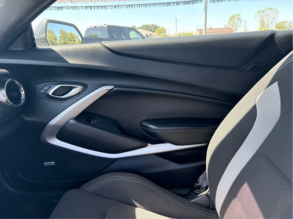 2017 Chevrolet Camaro 6th Gen - Image 17 of 20