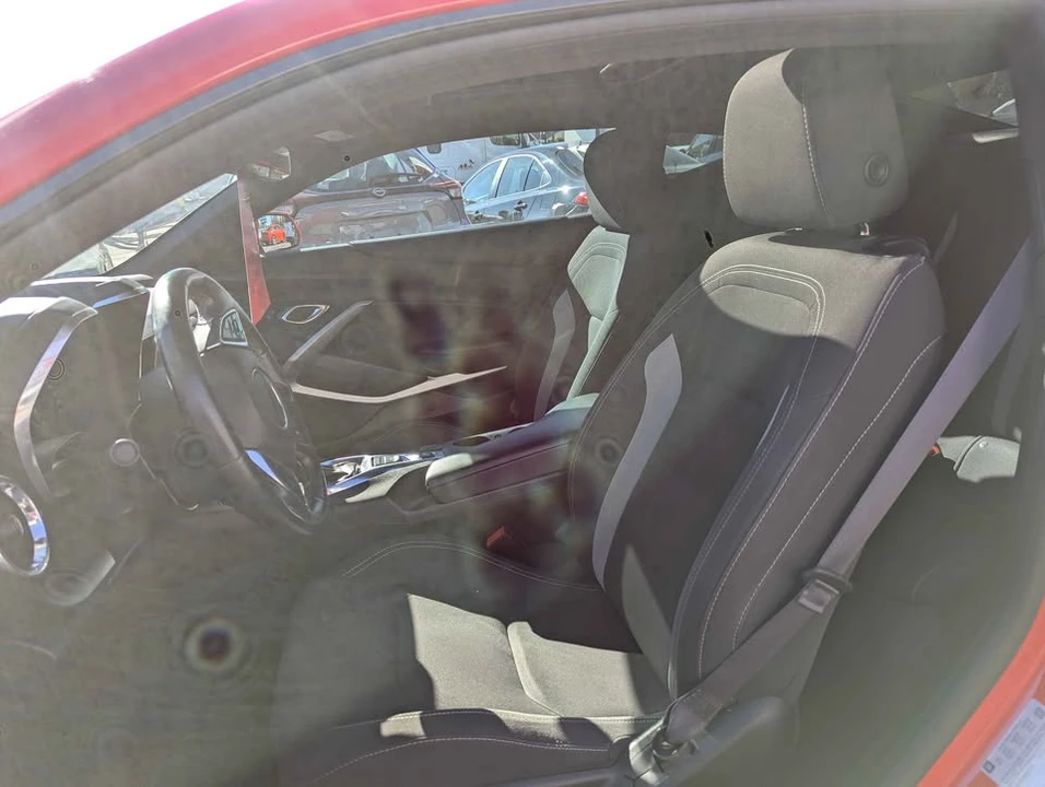 2017 Chevrolet Camaro 6th Gen - Image 7 of 15