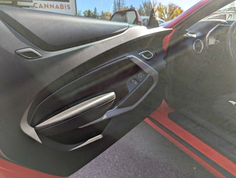 2017 Chevrolet Camaro 6th Gen - Image 11 of 15