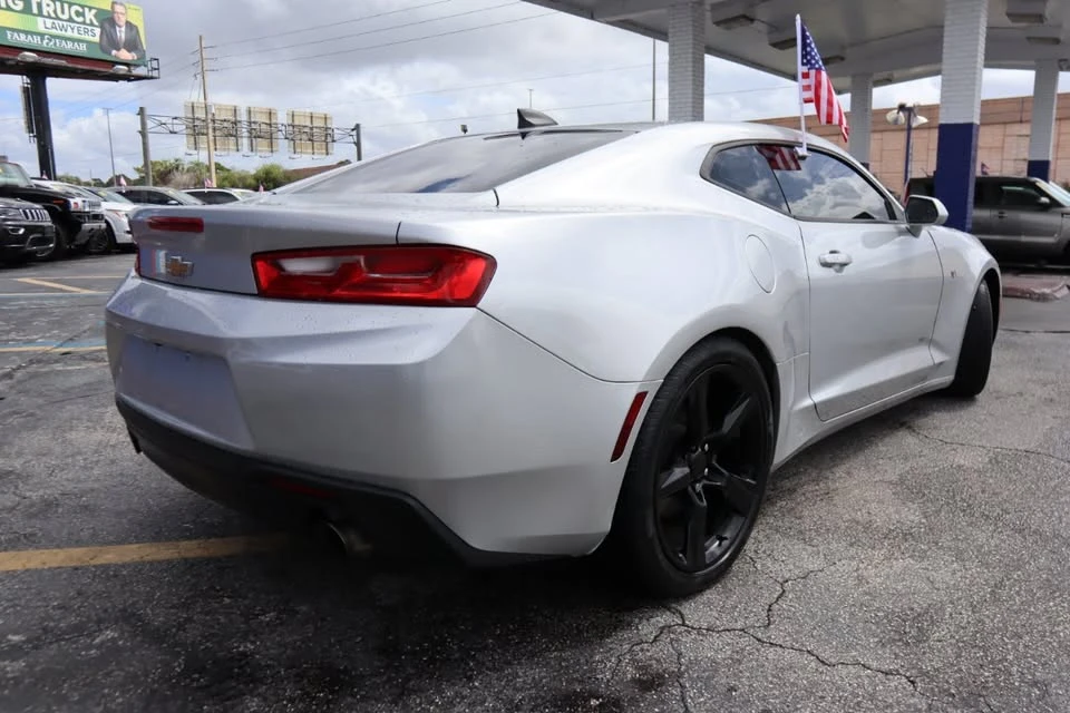 2017 Chevrolet Camaro 6th Gen - Image 6 of 20