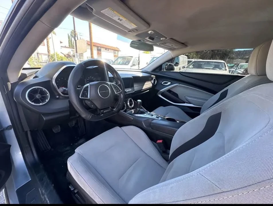 2017 Chevrolet Camaro 6th Gen - Image 12 of 15