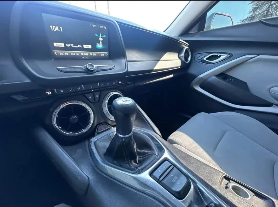 2017 Chevrolet Camaro 6th Gen - Image 11 of 15