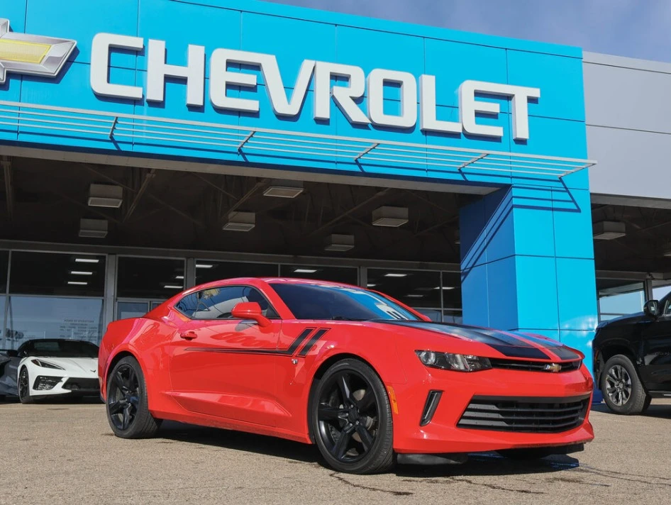 2017 Chevrolet Camaro 6th Gen - Image 6 of 8