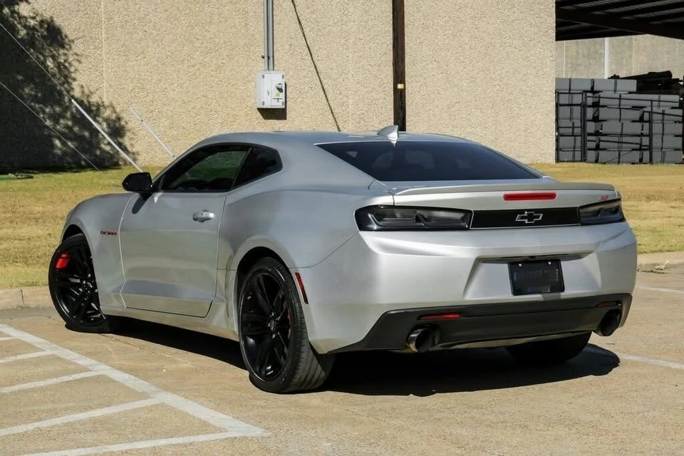 2017 Chevrolet Camaro 6th Gen - Image 2 of 8