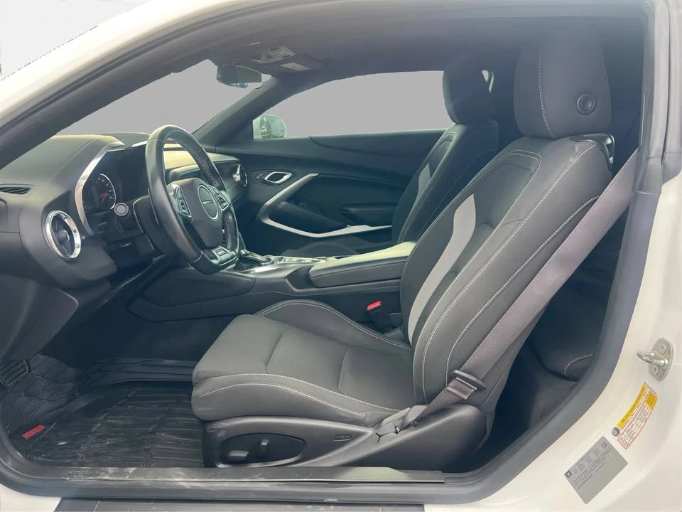 2017 Chevrolet Camaro 6th Gen - Image 9 of 19