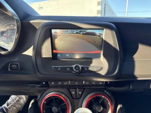 2017 Chevrolet Camaro 6th Gen - Image 15 of 19