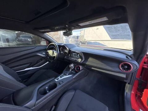 2017 Chevrolet Camaro 6th Gen - Image 12 of 19