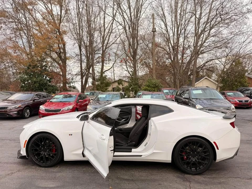 2017 Chevrolet Camaro 6th Gen - Image 15 of 20