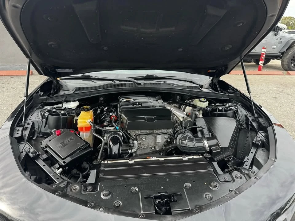 2017 Chevrolet Camaro 6th Gen - Image 10 of 19