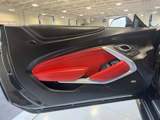 2017 Chevrolet Camaro 6th Gen - Image 8 of 19