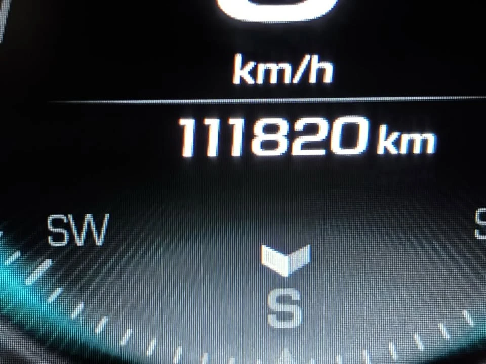 2017 Chevrolet Camaro 6th Gen - Image 11 of 18