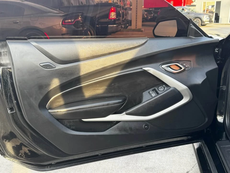 2017 Chevrolet Camaro 6th Gen - Image 6 of 13