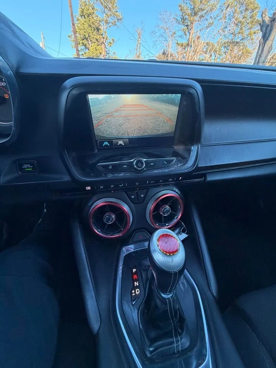 2017 Chevrolet Camaro 6th Gen - Image 6 of 9