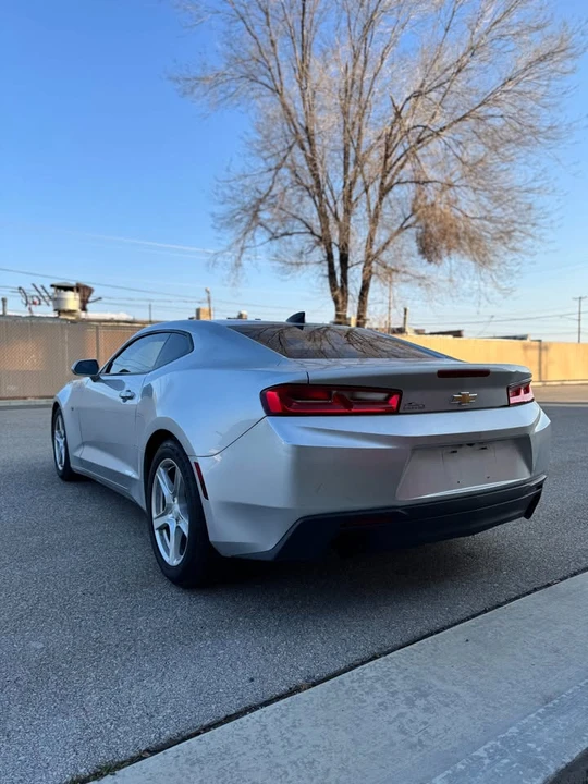 2017 Chevrolet Camaro 6th Gen - Image 6 of 12