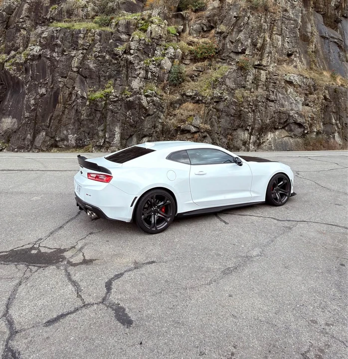 2017 Chevrolet Camaro SS 6th Gen - Image 2 of 3