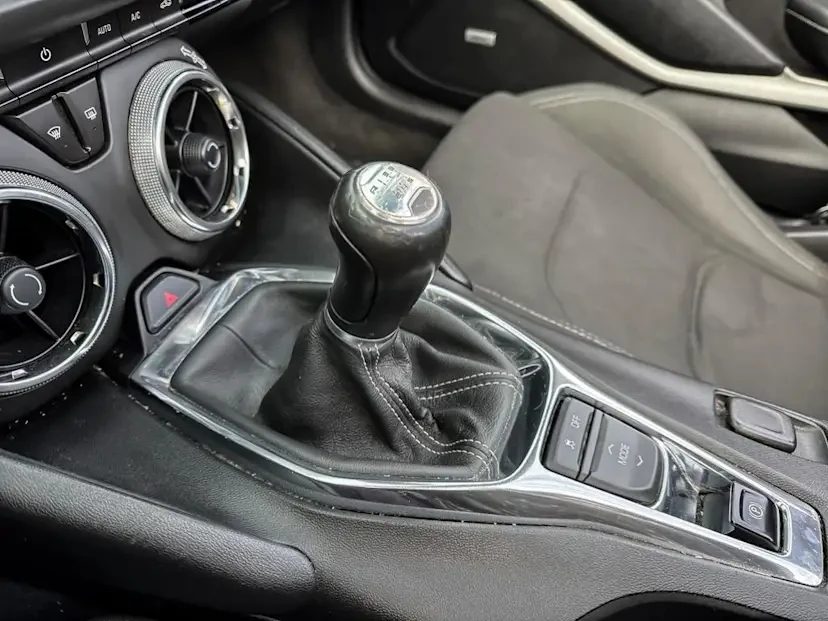 2017 Chevrolet Camaro 6th Gen - Image 10 of 14