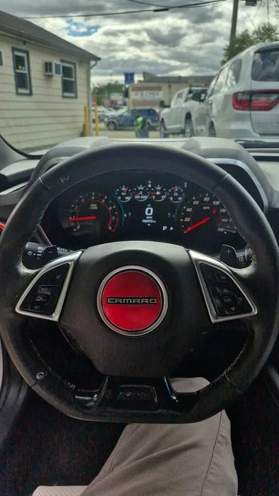2017 Chevrolet Camaro 6th Gen - Image 9 of 10