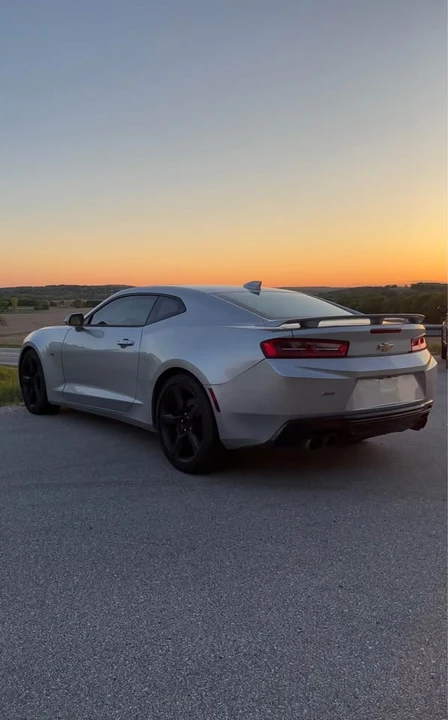 2017 Chevrolet Camaro SS 6th Gen - Image 2 of 6