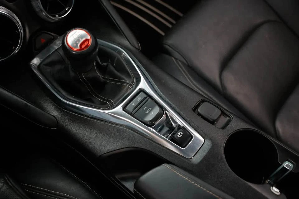 2017 Chevrolet Camaro SS 6th Gen - Image 13 of 16