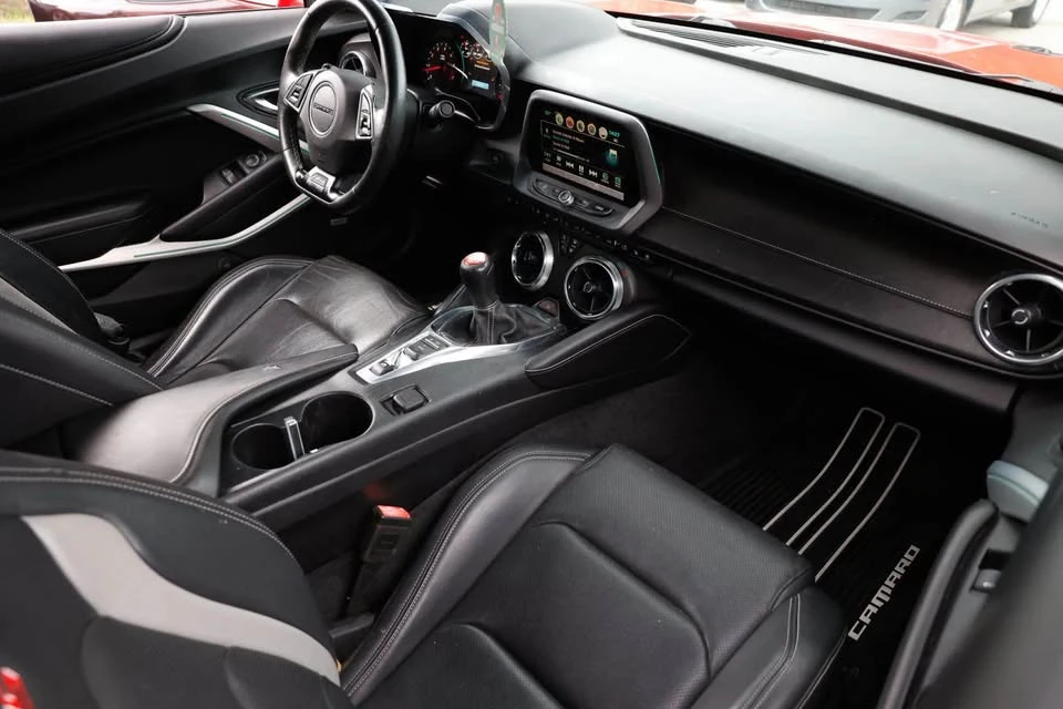 2017 Chevrolet Camaro SS 6th Gen - Image 10 of 16
