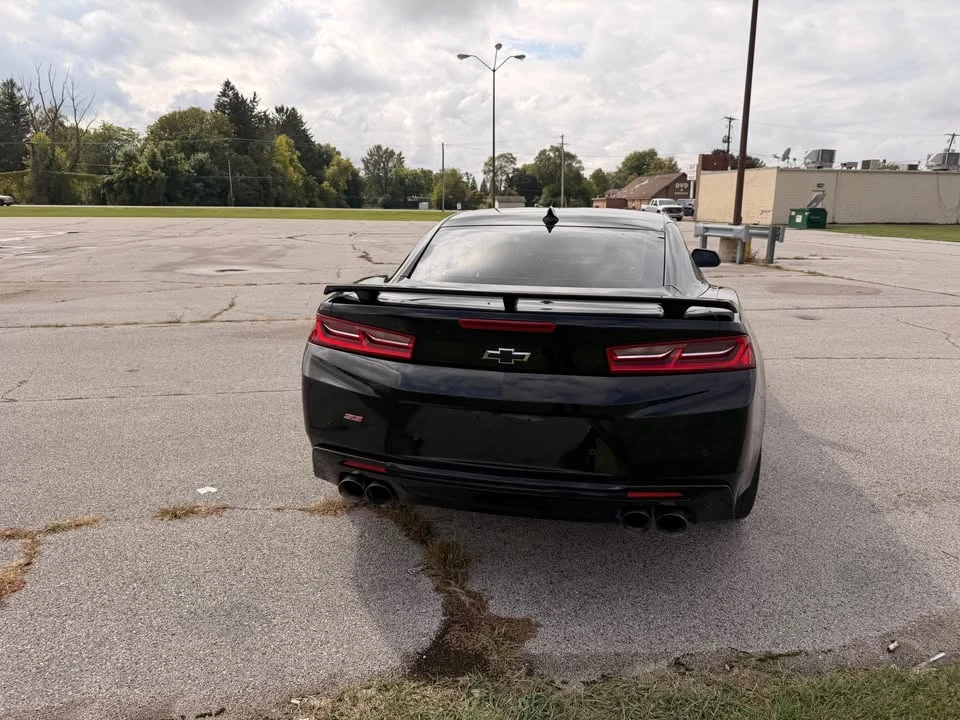 2017 Chevrolet Camaro SS 6th Gen - Image 8 of 10