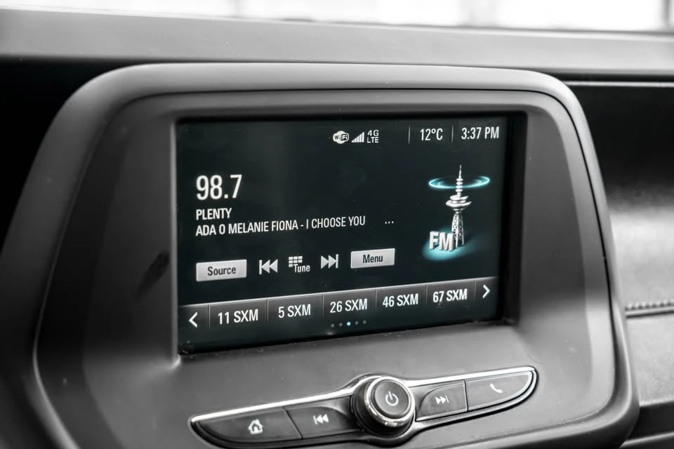 2017 Chevrolet Camaro 6th Gen - Image 12 of 17