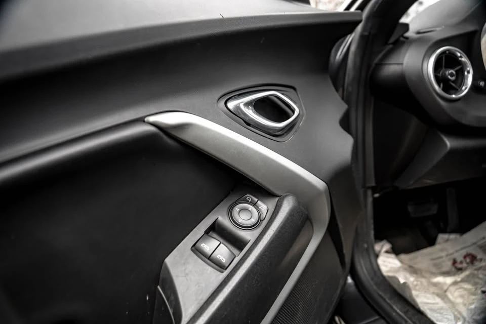 2017 Chevrolet Camaro 6th Gen - Image 7 of 17