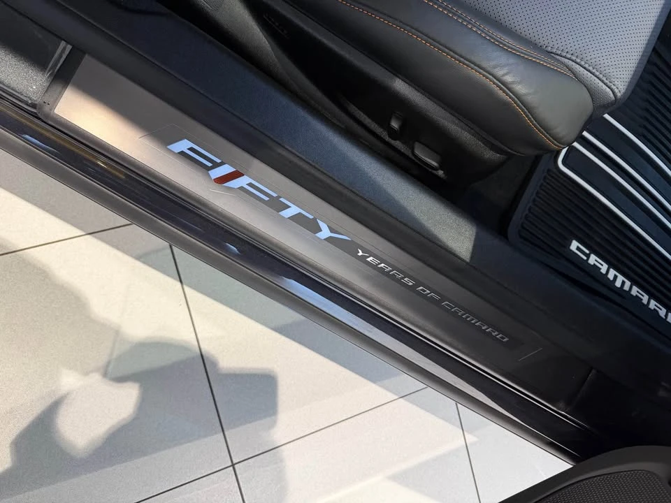 2017 Chevrolet Camaro SS 6th Gen - Image 8 of 16