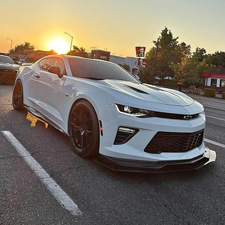 2017 Chevrolet Camaro SS 6th Gen - Image 2 of 8