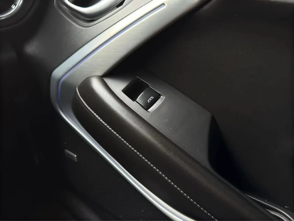 2017 Chevrolet Camaro SS 6th Gen - Image 9 of 14