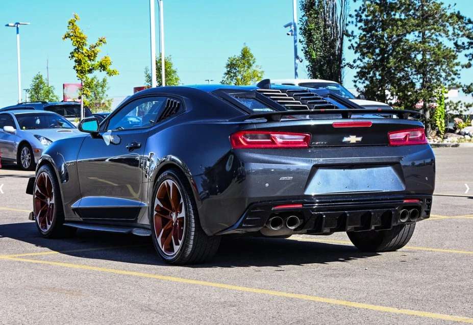 2017 Chevrolet Camaro SS 6th Gen - Image 3 of 8