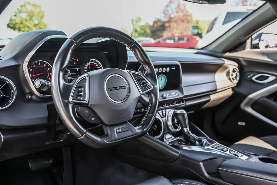 2017 Chevrolet Camaro 6th Gen - Image 9 of 20