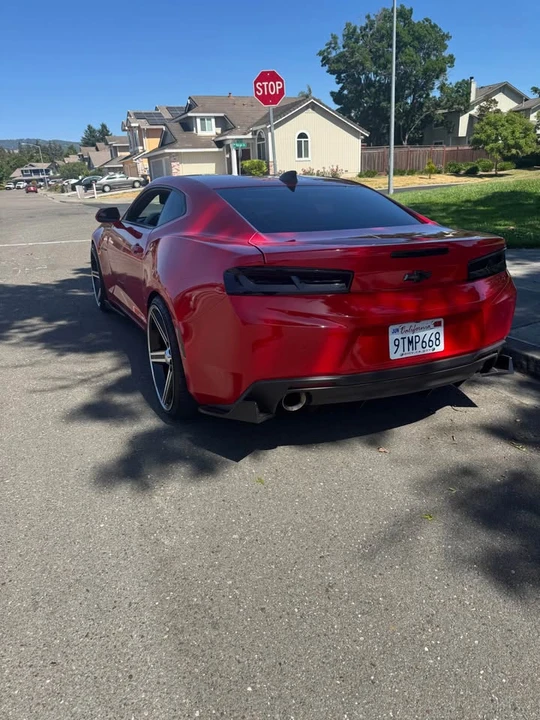 2017 Chevrolet Camaro 6th Gen - Image 15 of 18