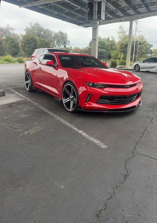 2017 Chevrolet Camaro 6th Gen - Image 9 of 14