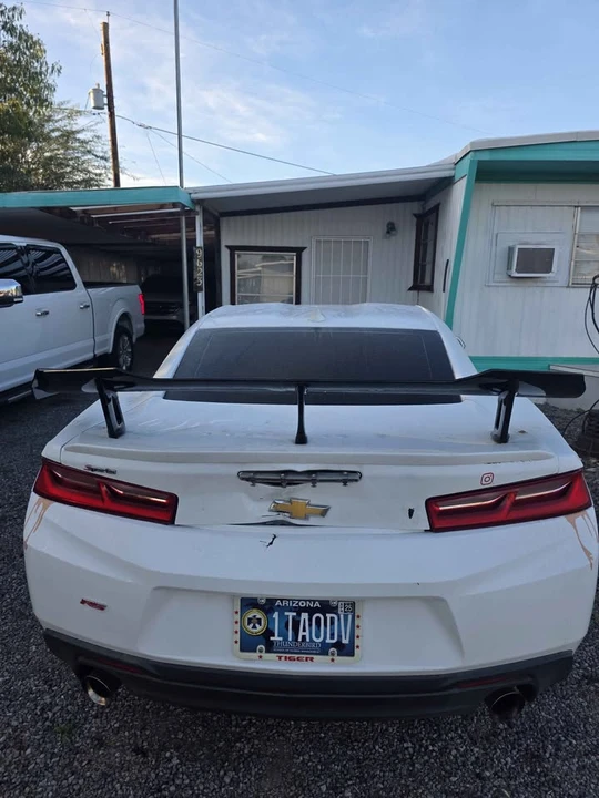 2017 Chevrolet Camaro 6th Gen - Image 6 of 12