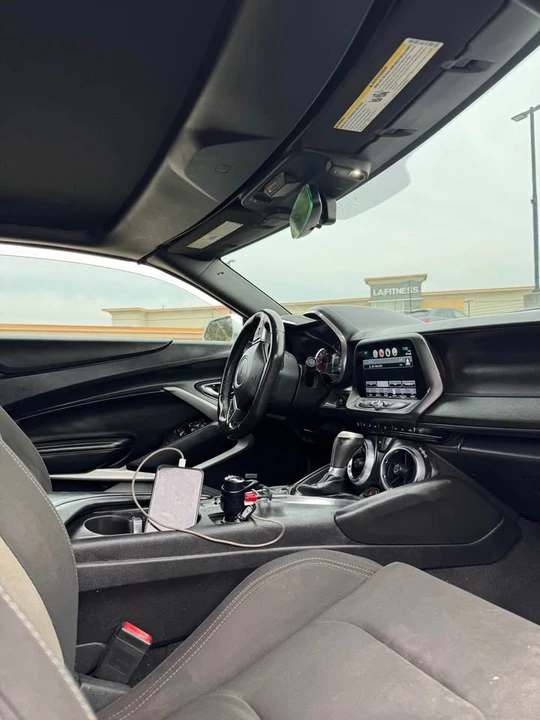 2017 Chevrolet Camaro 6th Gen - Image 10 of 12