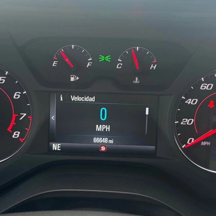 2017 Chevrolet Camaro 6th Gen - Image 2 of 9