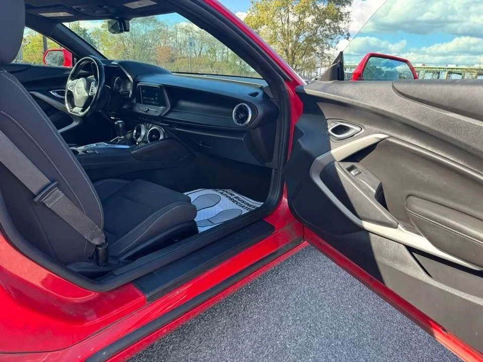2017 Chevrolet Camaro 6th Gen - Image 10 of 20