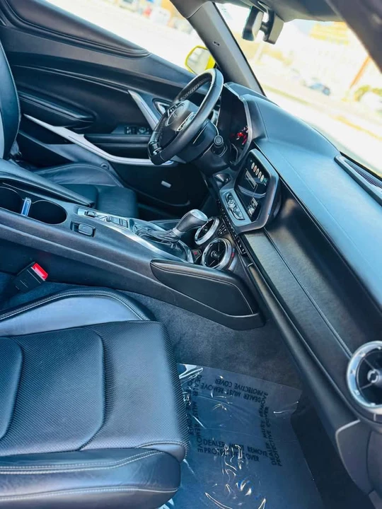 2017 Chevrolet Camaro 6th Gen - Image 10 of 17