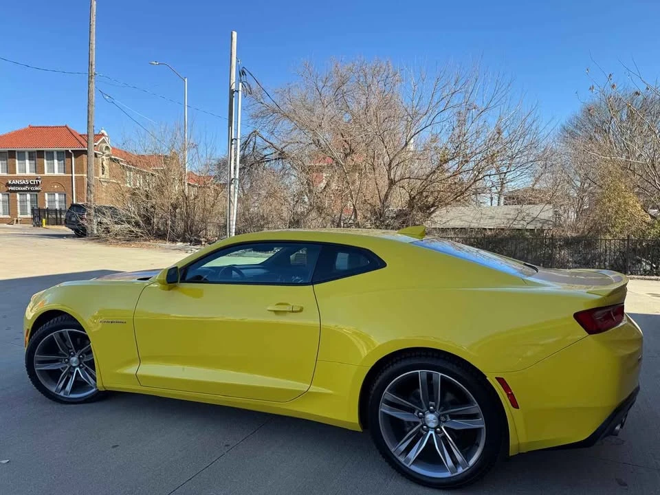 2017 Chevrolet Camaro 6th Gen - Image 14 of 16