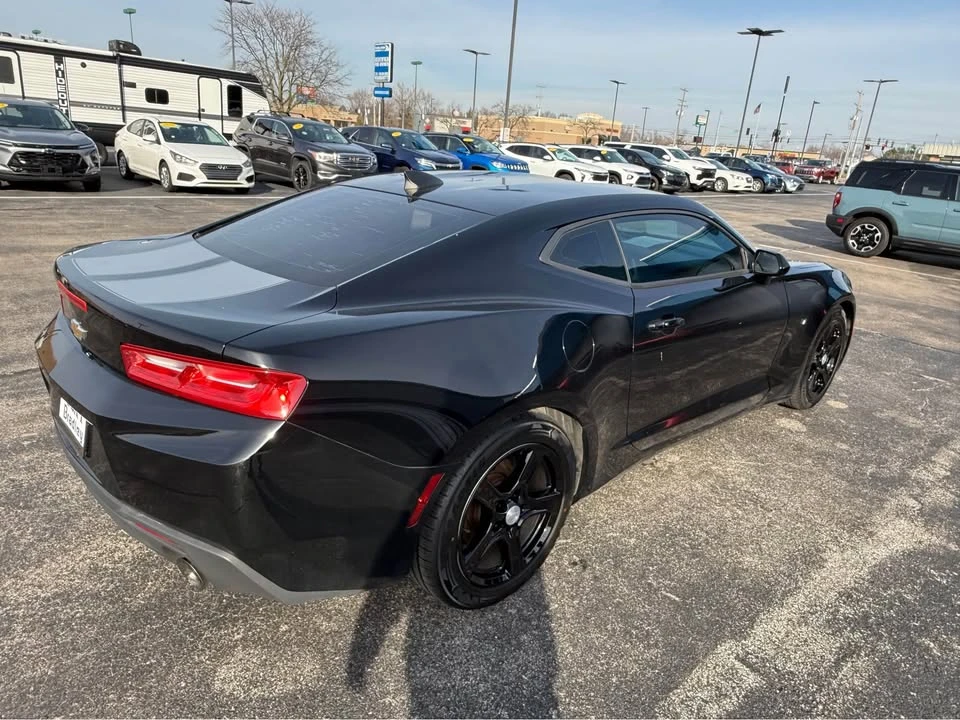2017 Chevrolet Camaro 6th Gen - Image 6 of 9