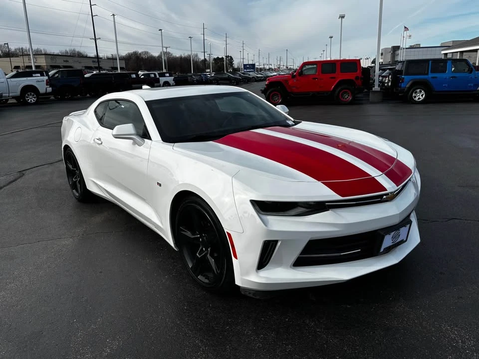 2017 Chevrolet Camaro 6th Gen - Image 9 of 14